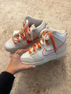 Nike Dunk High First Use Orange — US6.5W